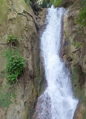 Air Terjun Nyonyifi