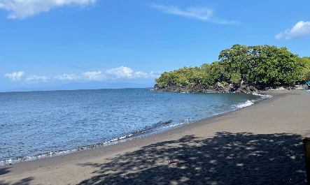 Pantai Pasir Besi