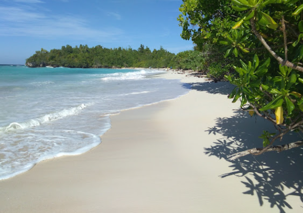 Pantai Pasir Putih